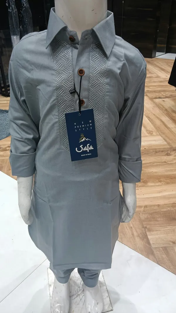 Grey_Embroidered_Pathani_for_Boys(16_YRS)