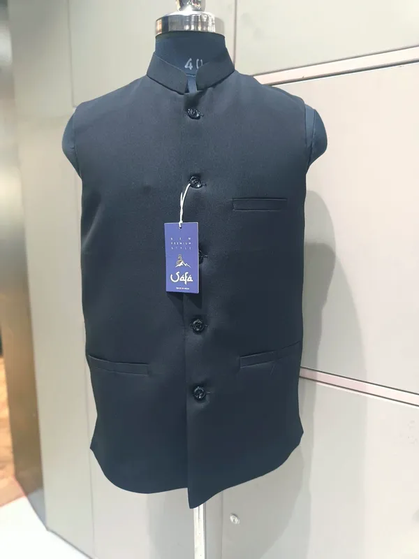 Black_Nehru_Style_Waistcoat_for_Men(46)