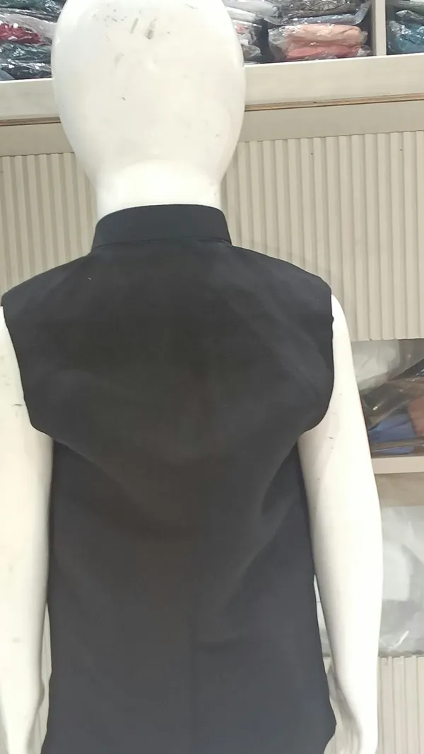 Black_Solid_Nehru_Style_Waistcoat_for_Men(46)