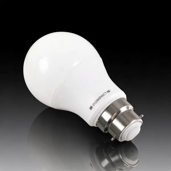 Compact_7_W_Basic_Standard_B22_Led_Bulb_(White,_Pack_Of_4)