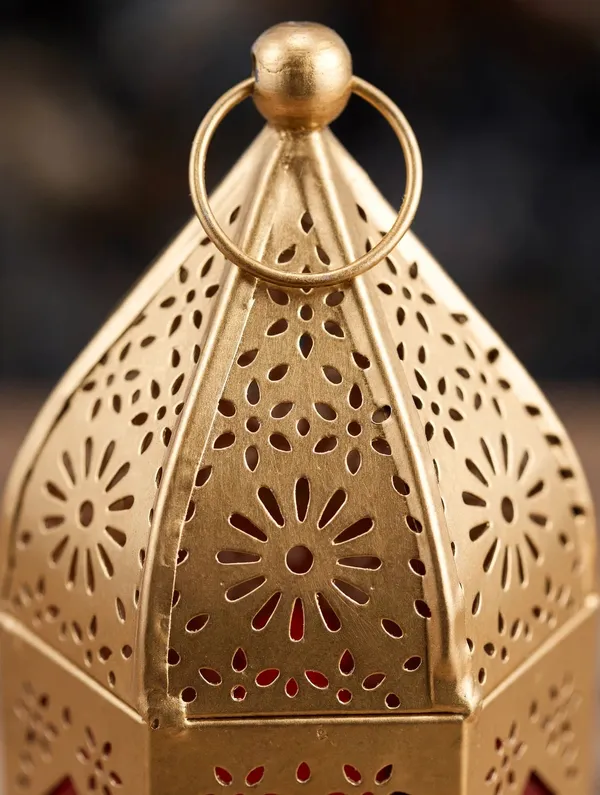 Metal_Decorative_Floral_Cutwork_Lantern_Gift_Set
