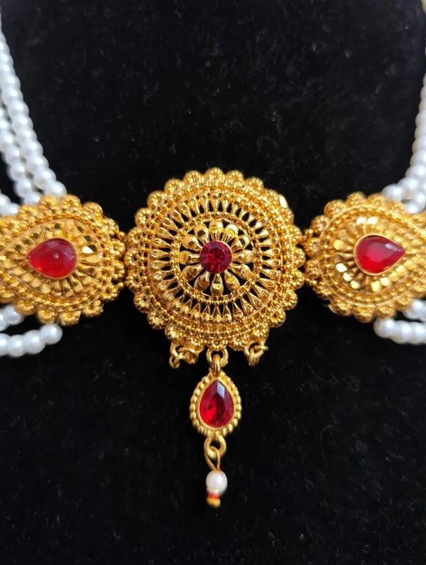 Gold_Tone_Pearl_Bridal_Choker_Necklace_for_Women