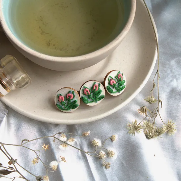 Peach_Cotton_Embroidered_Rose_Buds_Branch_Triple_Round_Hair_Barrette_For_Women
