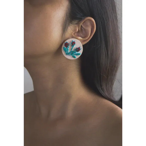 Maroon_Cotton_Embroidered_Triple_Rose_Buds_Stud_Earrings_For_Women