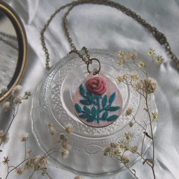 Mauve_Cotton_Embroidered_Rose_Branch_Drop_Pendant_Necklace_For_Women