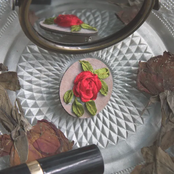 Red_Ribbon_Cotton_Embroidered_Rose_Branch_Oval_Brooch_Pin_For_Women