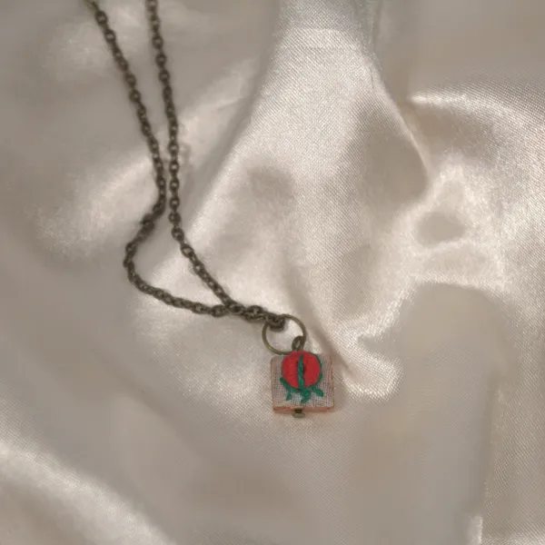 Red_Cotton_Embroidered_Rose_Bud_Square_Pendant_Necklace_For_Women