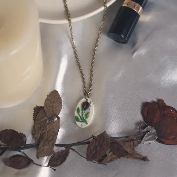 Red_Cotton_Embroidered_Wine_Rose_Bud_Branch_Hollow_Oval_Pendant_Necklace_For_Women