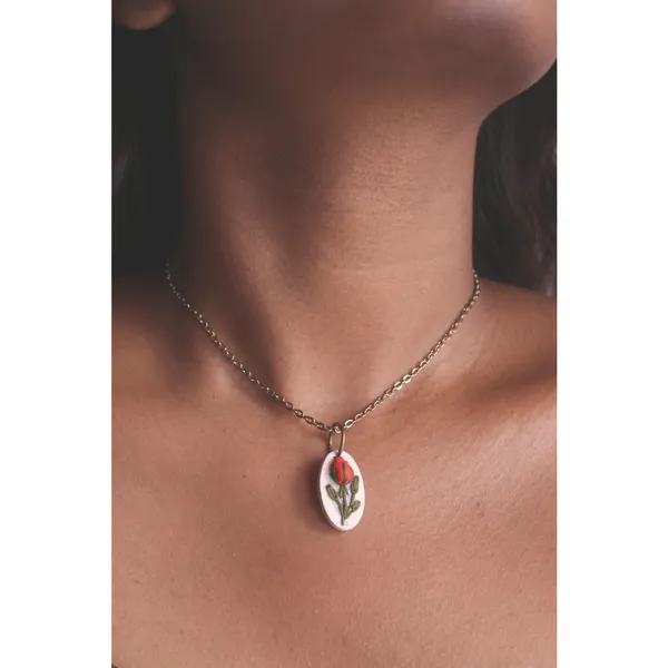 Red_Rose_Bud_Branch_Hollow_Oval_Pendant_Necklace