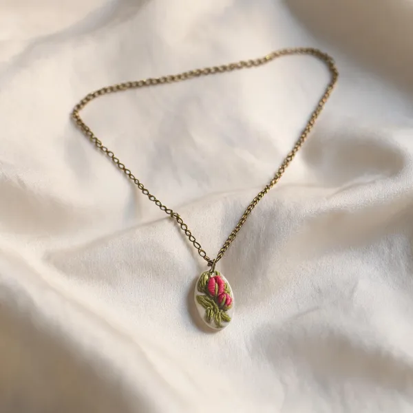 Peach_Cotton_Embroidered_Rose_Buds_Branch_Hollow_Oval_Pendant_Necklace_For_Women