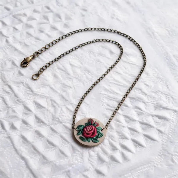 Maroon_Cotton_Embroidered_Rose_Branch_Round_Pendant_Necklace_For_Women
