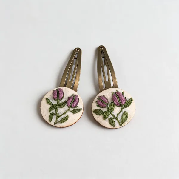 Dark_Mauve_Cotton_Embroidered_Rose_Bud_Round_Tic_Tac_Hair_Clips_Set_For_Women