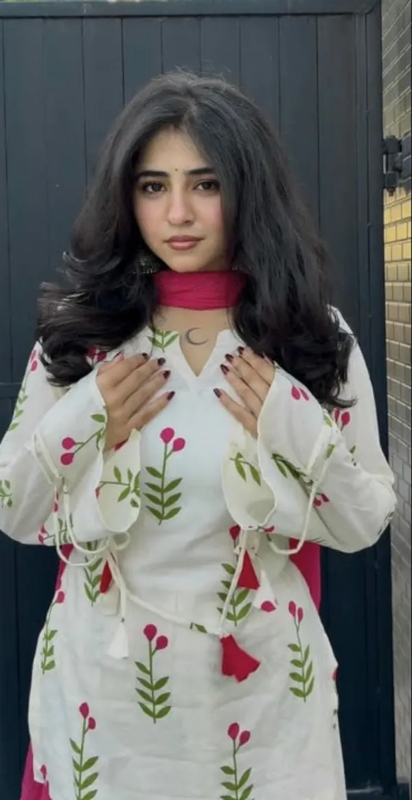 Natural_White_Cotton_60/60_Kurta_Pant__And__Dupatta_For_Women