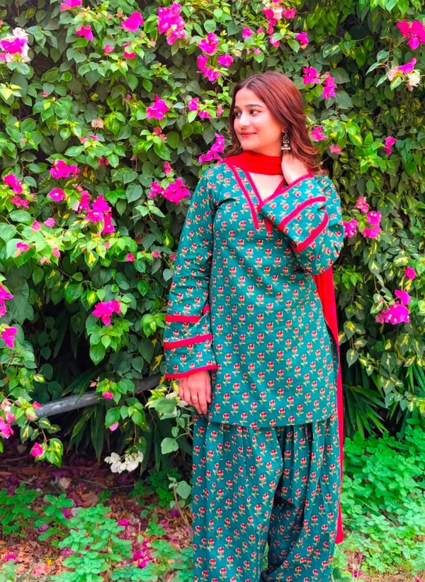 Green_Cotton_60/60_Kurta_Dupatta_Salwar_For_Women