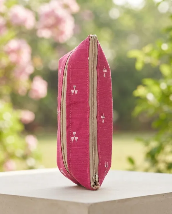 Pink_Fabric_Double_Compartment_Pouch_for_Travel