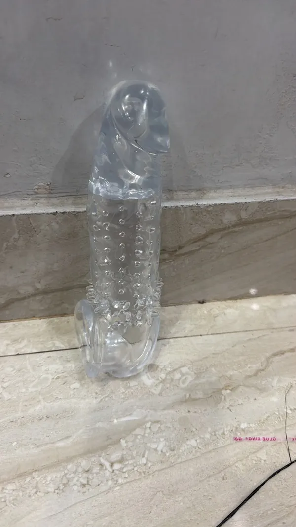 Transparent_Silicone_Dotted_Dragon_Shaped_Condom_For_Women