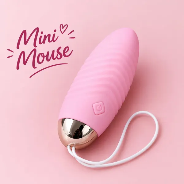 Pink_Silicone_Compact_Mini_Vibrator_For_Women