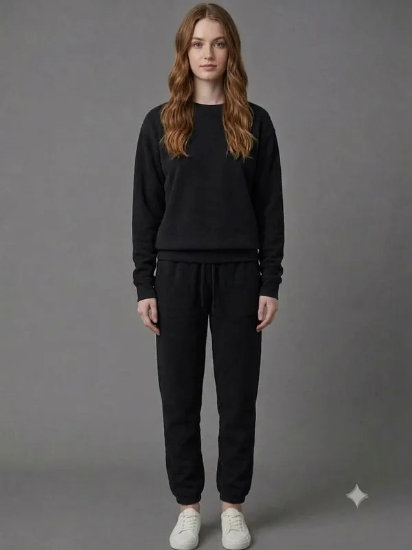 Black_Relaxed_Fit_Tracksuit_Set_For_Women