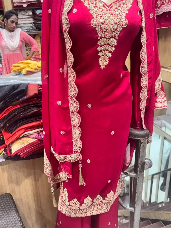 Magenta_Embroidered_Straight_Kurta_Set_for_Women