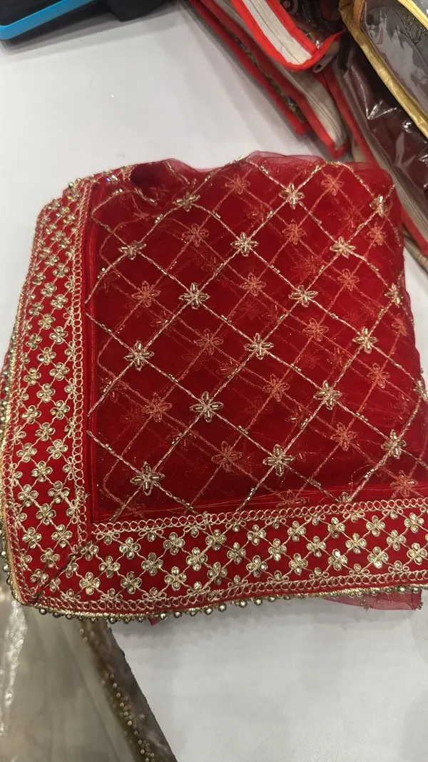 Red_Embroidered_Net_Dupatta_For_Women