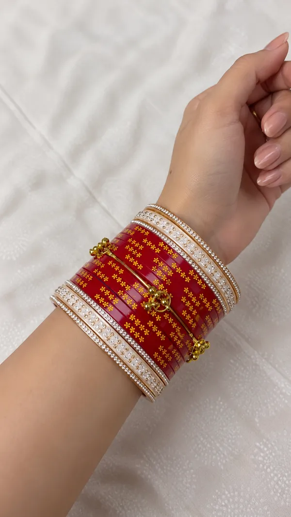 Maroon_Plastic_Floral_Gold-Tone_Embellished_Chura_Set_For_Women