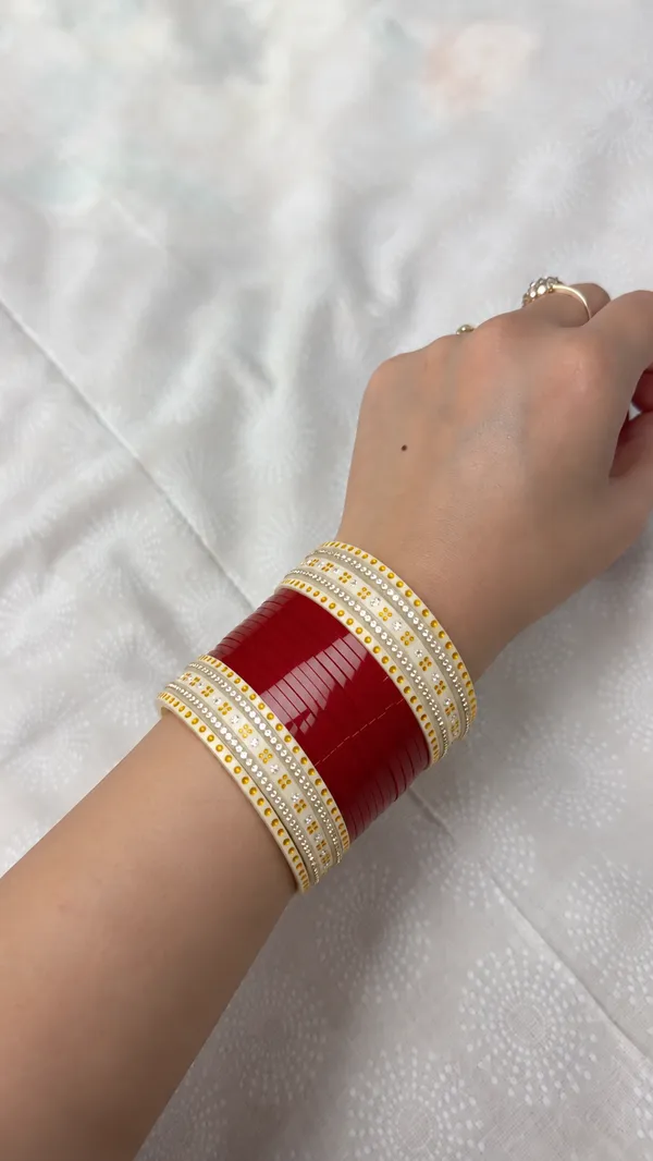 Maroon_Plastic_Crystal_Bridal_Embellished_Chura_Set_For_Women