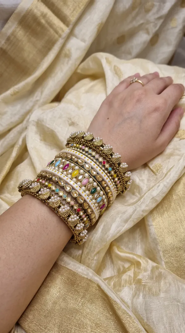 Gold_Kundan_Multicolor_Stone_Embellished_Chura_Set_For_Women