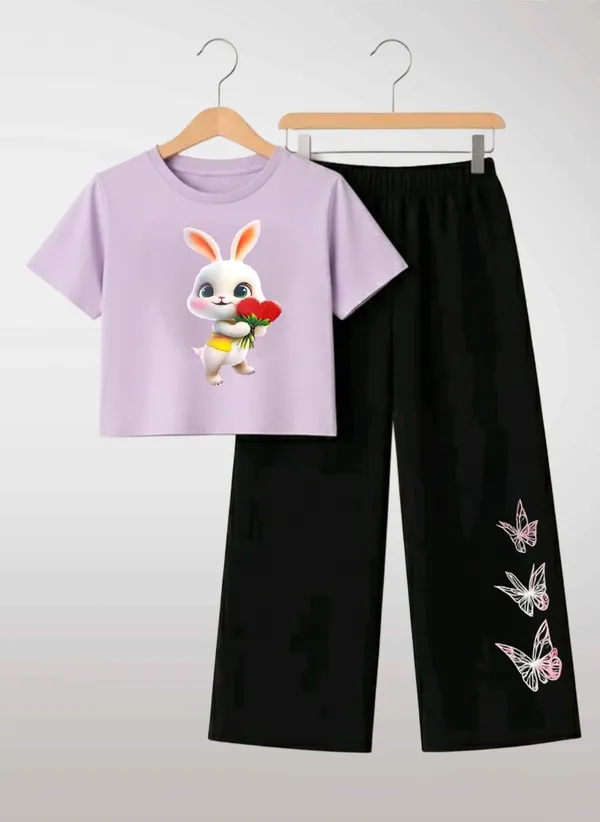 Lavender_Printed_T-Shirt_And_Black_Pants_Set_For_Girls