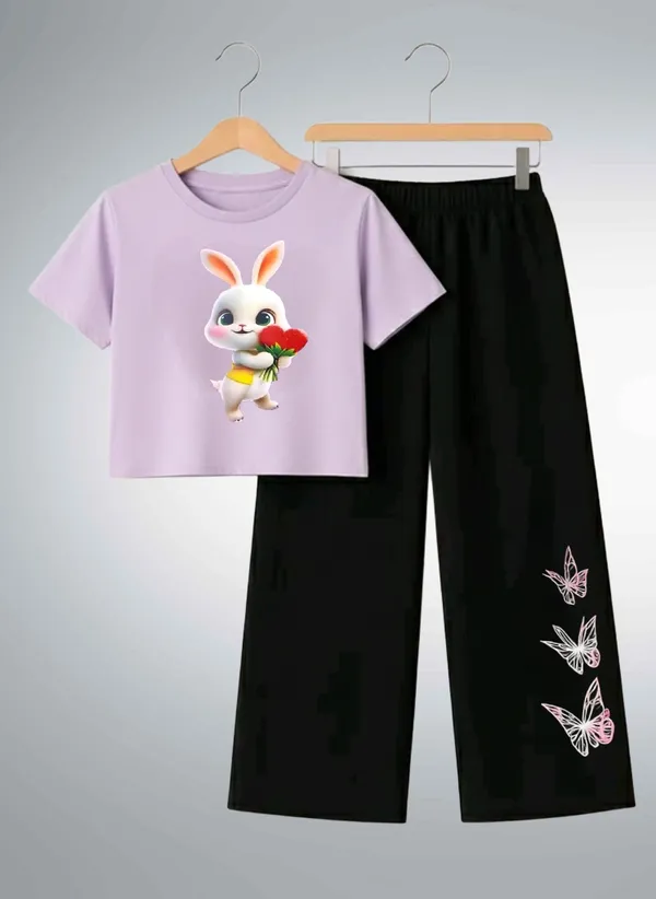 Pink_Printed_T-Shirt_And_Black_Pants_Set_For_Girls