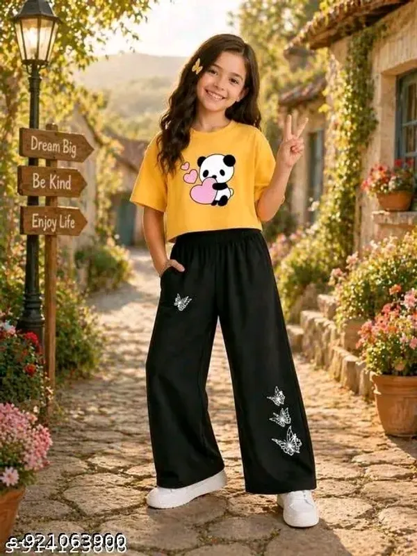 Black_Printed_Crop_Top_And_Wide_Leg_Pants_Set_for_girl