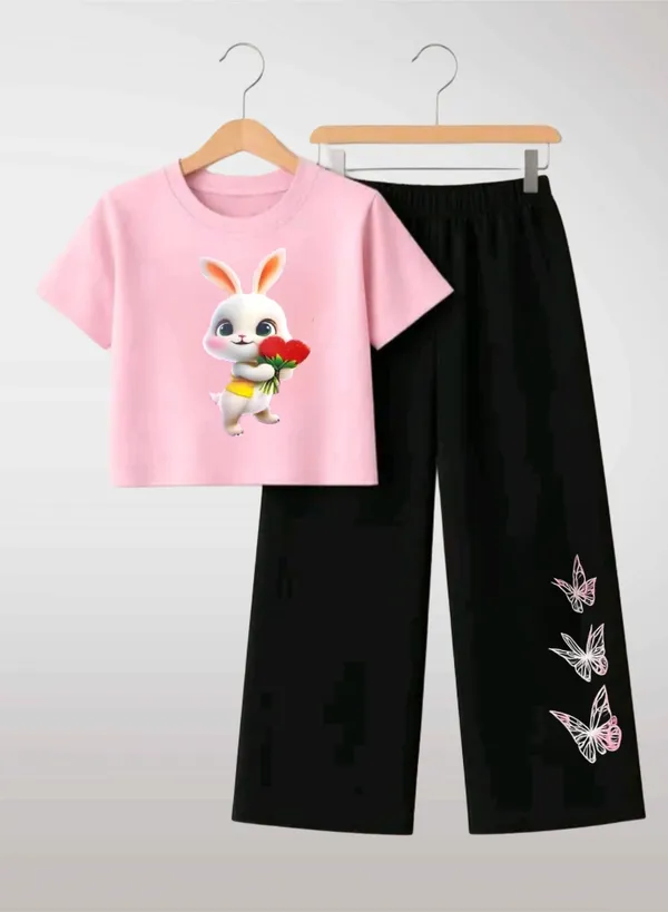 Pink_Printed_T-Shirt_And_Black_Pants_Set_For_Girls