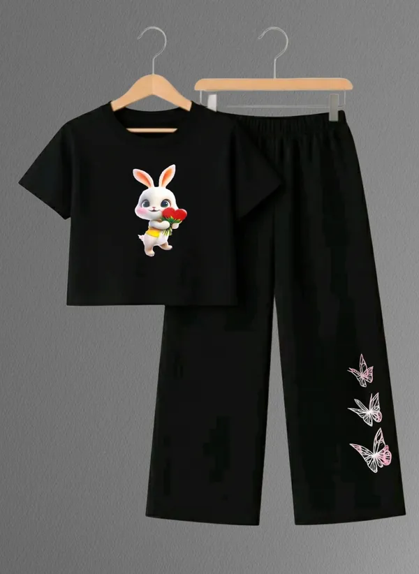 Pink_Printed_T-Shirt_And_Black_Pants_Set_For_Girls