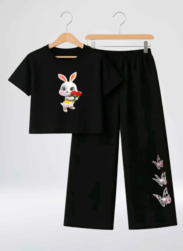 Pink_Printed_T-Shirt_And_Black_Pants_Set_For_Girls