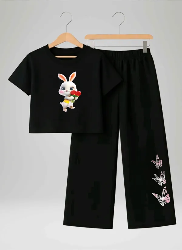 Pink_Printed_T-Shirt_And_Black_Pants_Set_For_Girls