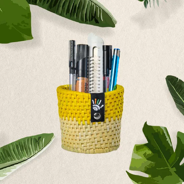 Iconic_Yellow_Pen_Stand_Default_Title