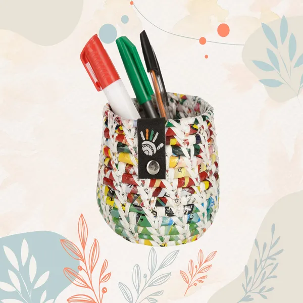 Recycled_Wrapper_Pen_Stand_Default_Title