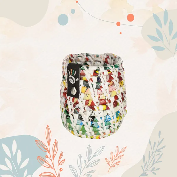 Recycled_Wrapper_Pen_Stand_Default_Title
