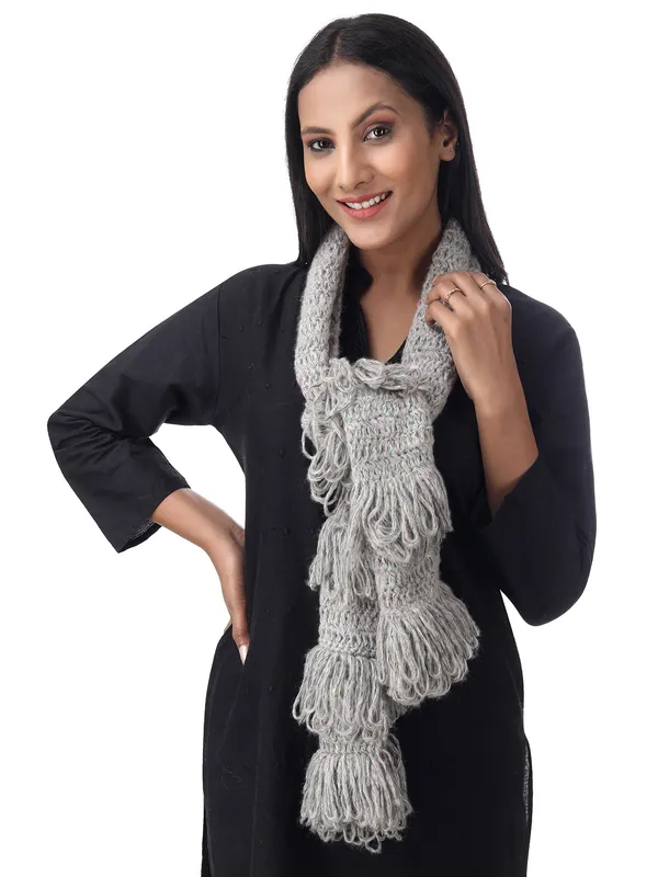 Subtle_Charisma_Frilled_Scarf_Default_Title