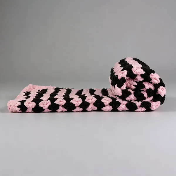 Black_Pink_Cotton_Quilted_Baby_Blanket