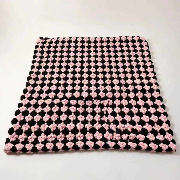 Black_Pink_Cotton_Quilted_Baby_Blanket