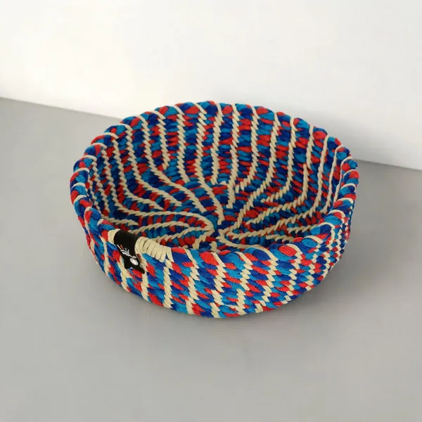 Yarn_Braided_Decorative_Storage_Basket