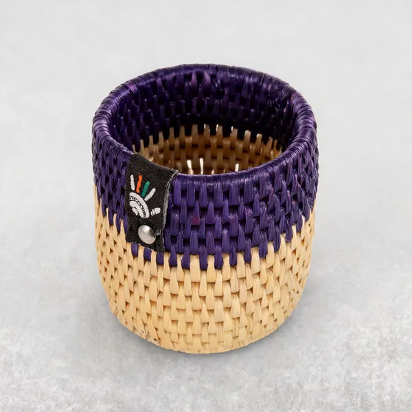 Moonj_Handcrafted_Purple_Pen_Stand