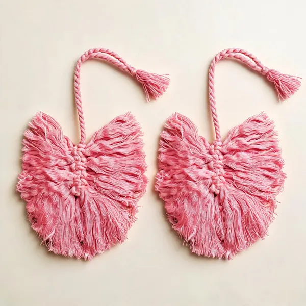 Pink_Woolen_Handcrafted_Bookmark_-_Pack_of_2