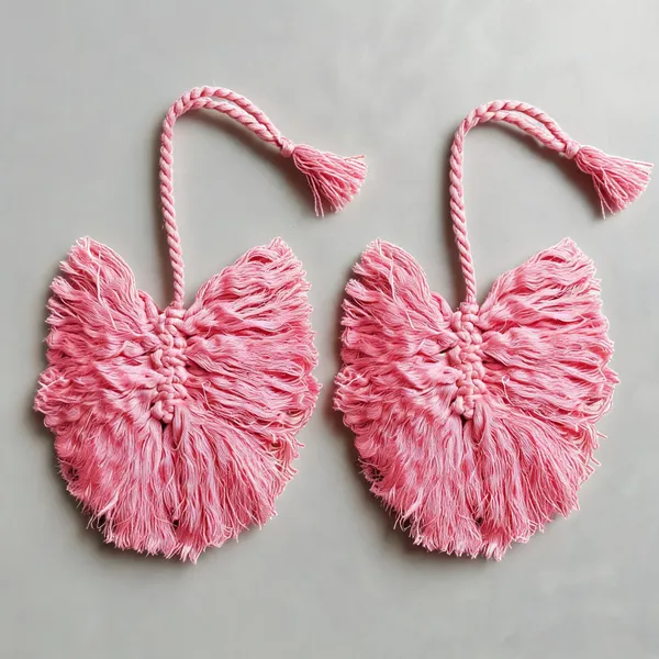 Pink_Woolen_Handcrafted_Bookmark_-_Pack_of_2