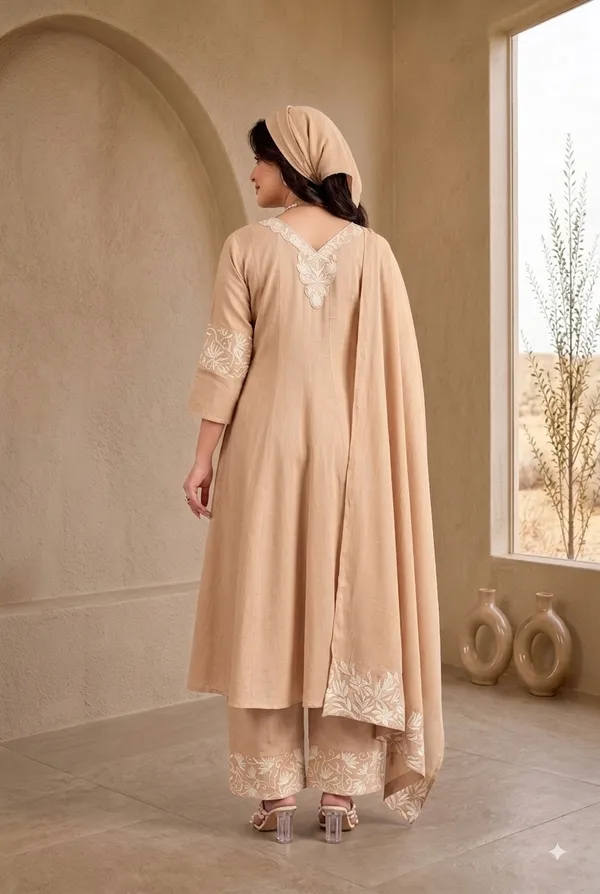 Light_Pink_Mal_Cotton_Floral_Embroidered_Anarkali_Kurti_Set_For_Women