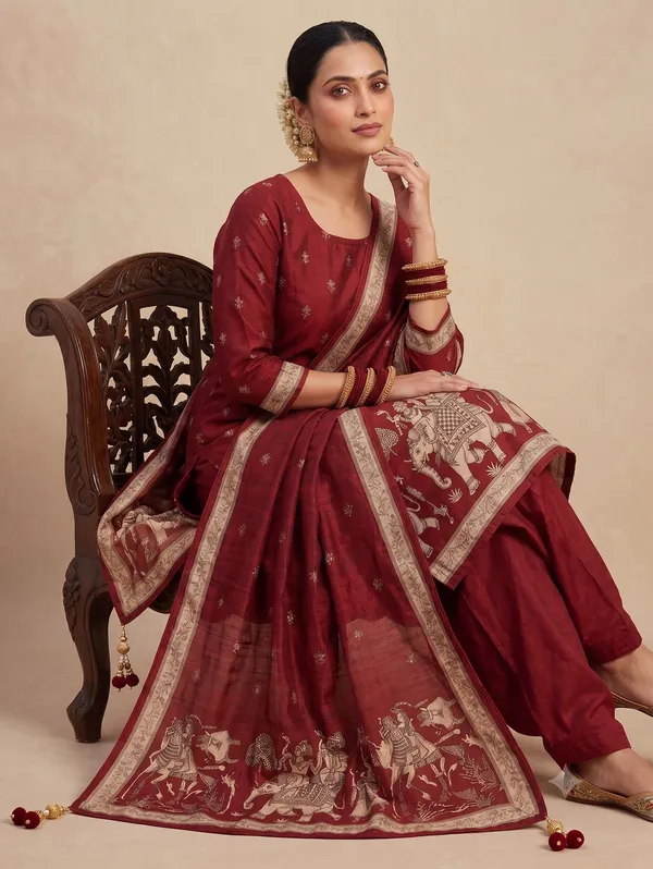 Red_Semi_Tussar_Silk_Digital_Print_Unstitched_Kurti_Set_For_Women