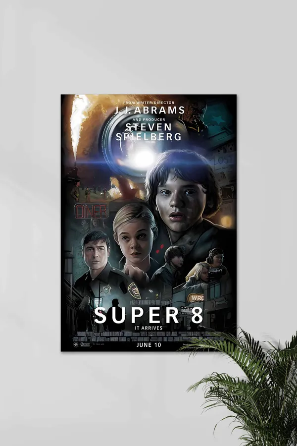 It_Arrives_Super_8_01_Jj_Abrams_Movie_Poster