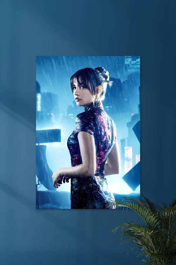 Ana_De_Armas_02_No_Time_To_Die_Movie_Posters