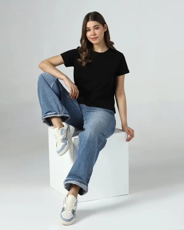 Ebony_Leaf_Organic_Essentials_Tee_Black