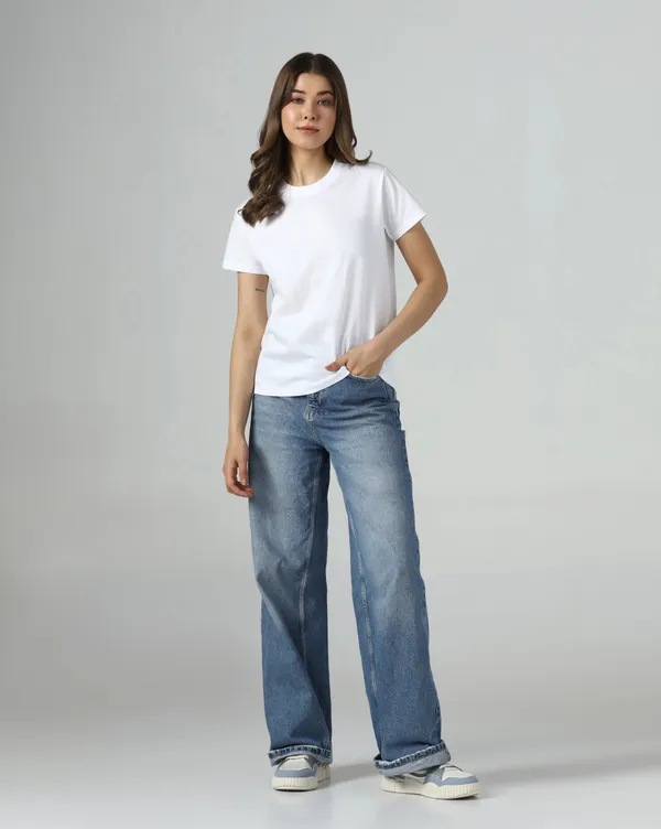 Pure_Pearl_Organic_Essentials_Tee_White